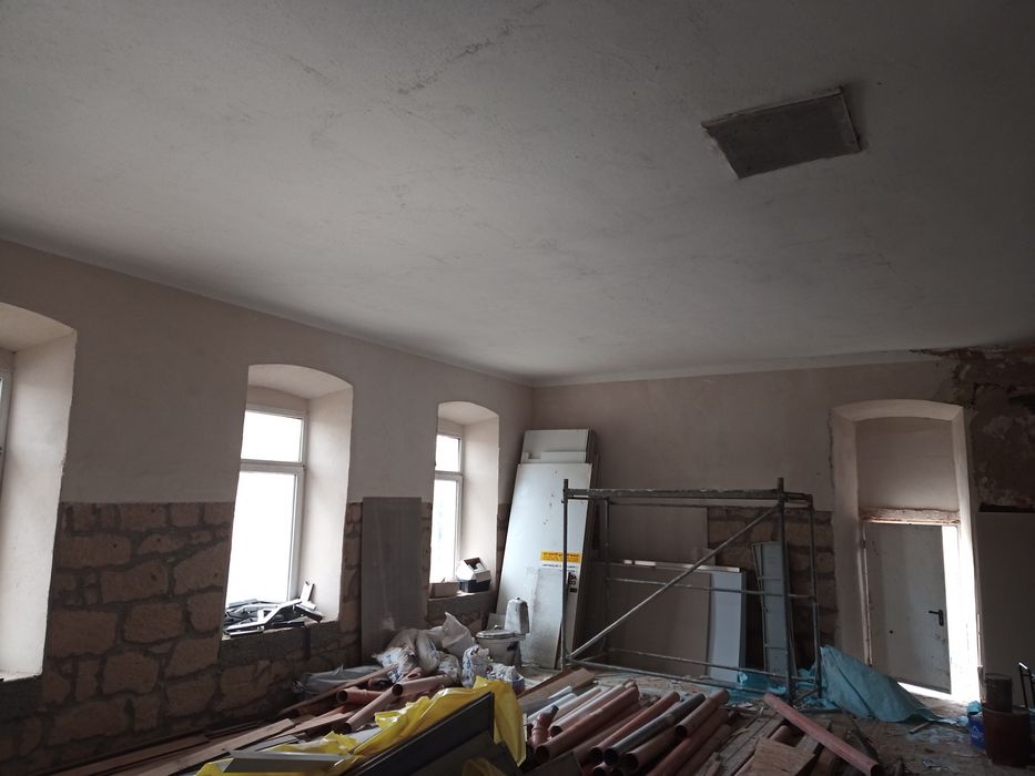 Lokal użytkowy,Mieszkanie , warsztat , restauracja