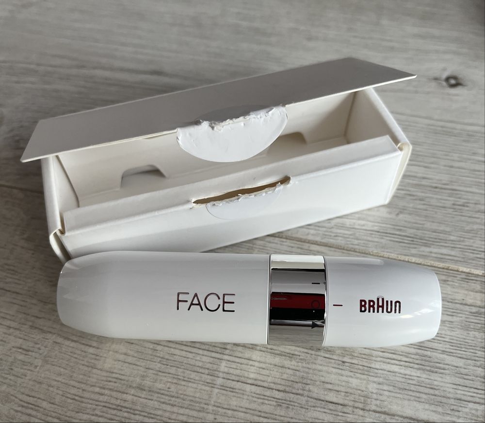 Trymer do twarzy mini Braun