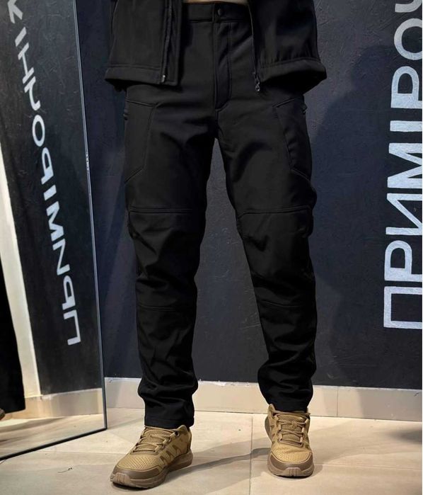 Утеплені чорні штани на флісі Soft Shell військові зимові штани чорні