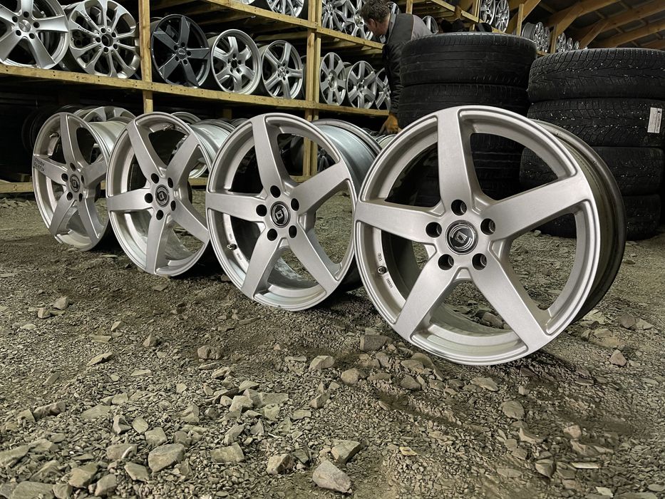 Стильні диски 5/112 R17 7.5J ET37 комплект з Європи