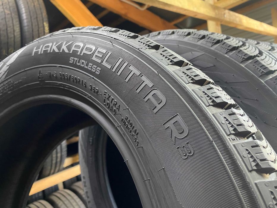 Зимові шини 205/60R16 Nokian Hakkapeliitta R3  8+мм 4шт