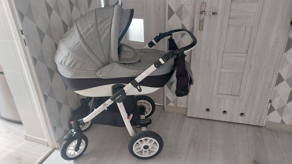 Wozek 3w1 jak nowy adamex pajero