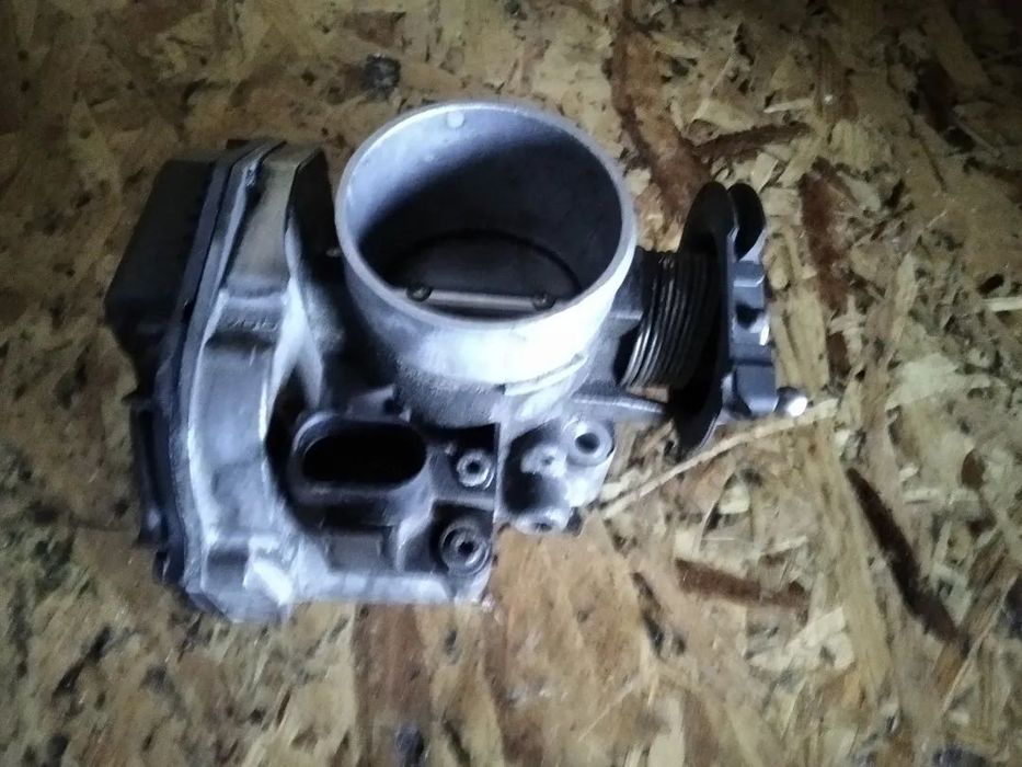 CORPO DA BORBOLETA AUDI A4 B5 PASSAT 1.8T 058133063C 408237211002