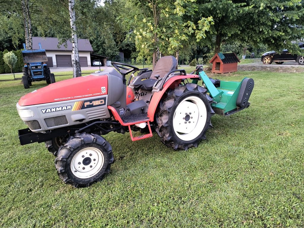 Traktorek yanmar 4x4 sadowniczy z kosiarką bijakową wspomaganie