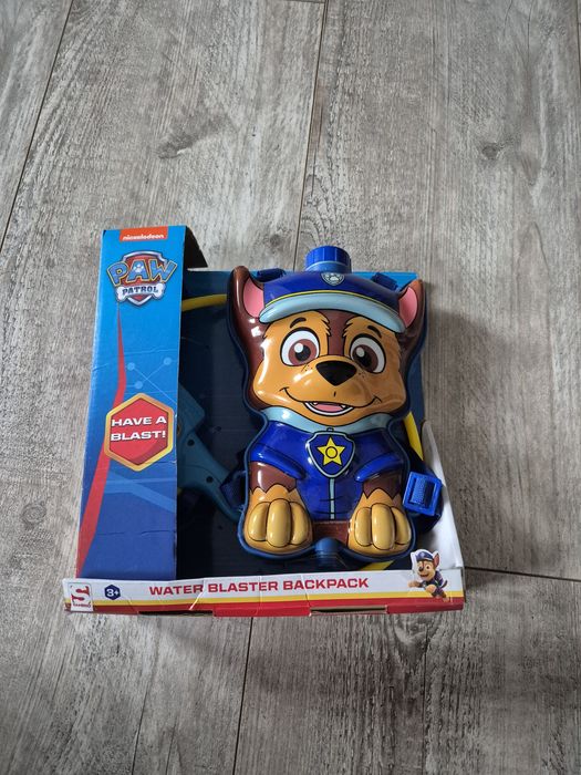 Plecak na wodę Chase  Pistolet z psikawką i pompka Miotacz psi Patrol
