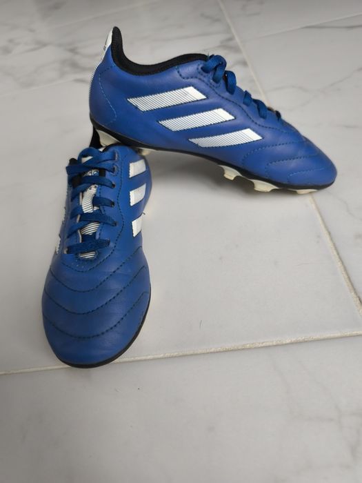 Бутси 33 розмір 20 см. Adidas ( оригінал )