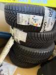 Opony zimowe 195/55 R16 Bridgestone Blizzak LM005