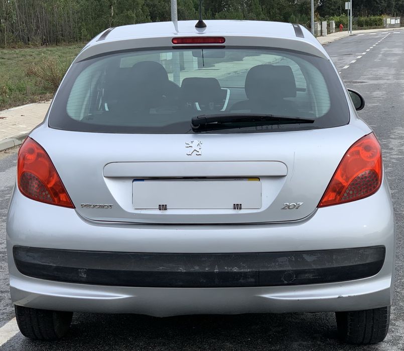 Peugeot 207 // motor de corrente // 195 mkms //AC// Isofix