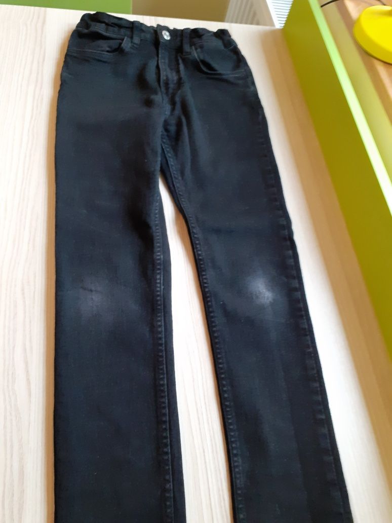 Spodnie jeansowe skinny fit rozm. 140 chlopięce