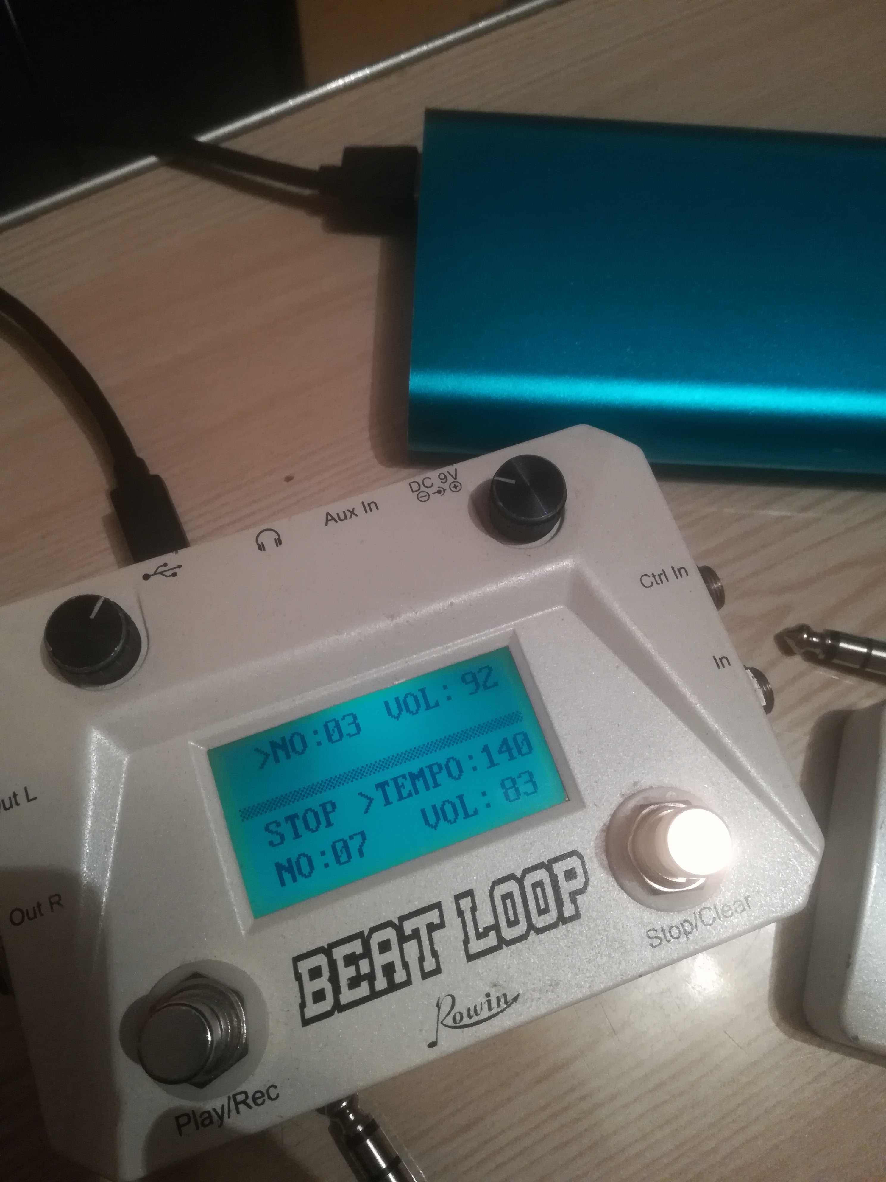 Лупер Beat Loop (Rowin) для гітари. З барабанними ритмами