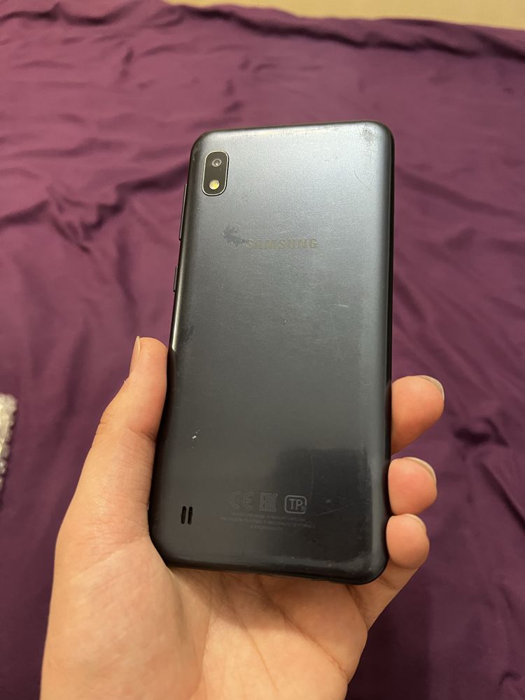 Samsung Galaxy A10 2019 SM-A105F 2/32GB Black (SM-A105FZKG) офіційний