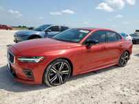 Volvo S60 2.0 T6 316 KM, 4x4, wersja R-DESIGN, piękna kolorystyka!