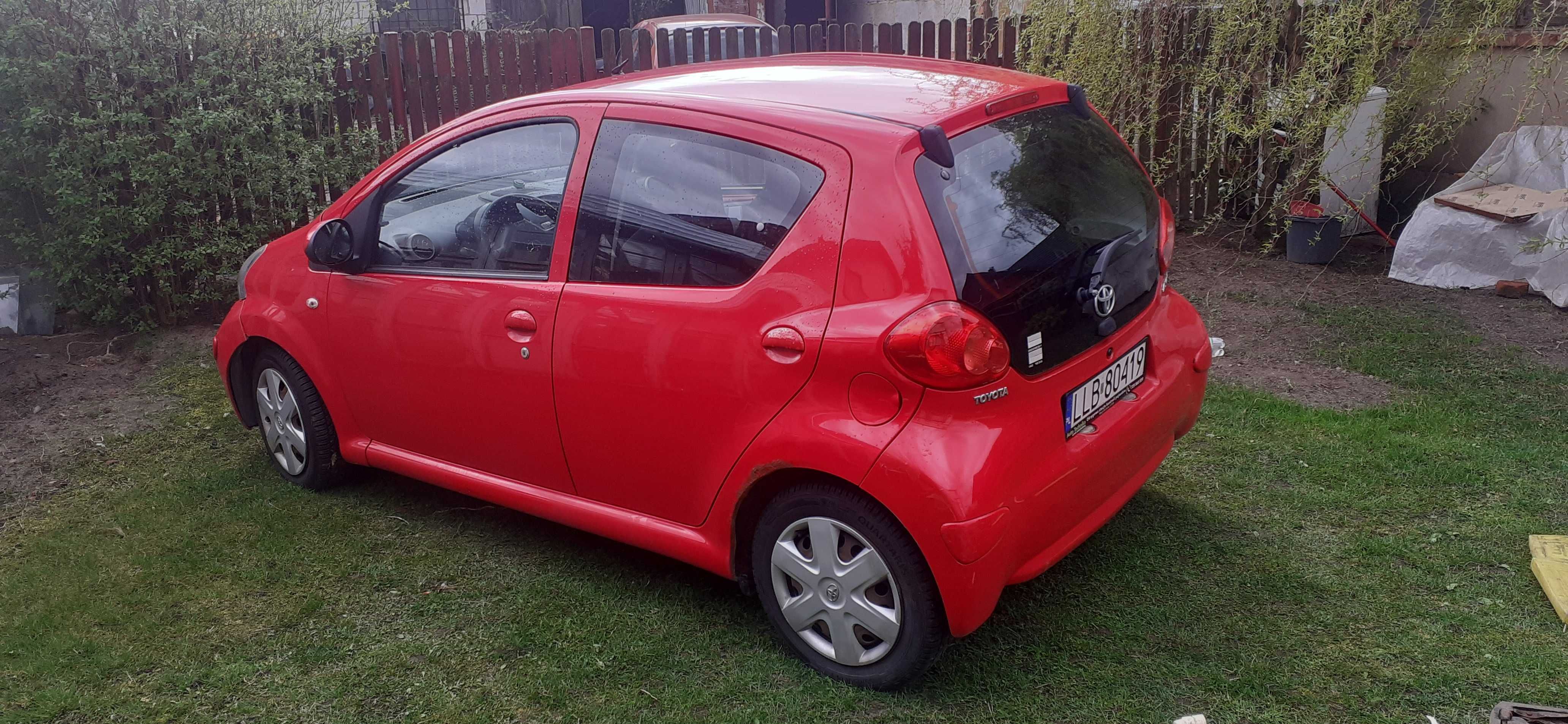 !Pilne! Toyota Aygo nowe opony wielosezonowe