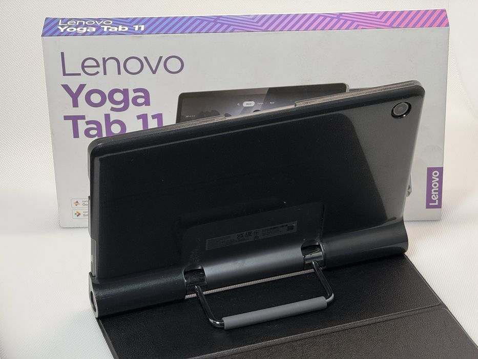 Tablet Lenovo Yoga 11’ ekran 2k 8GB + 256GB plus etui jak nowy