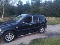 Mercedes ML 430.