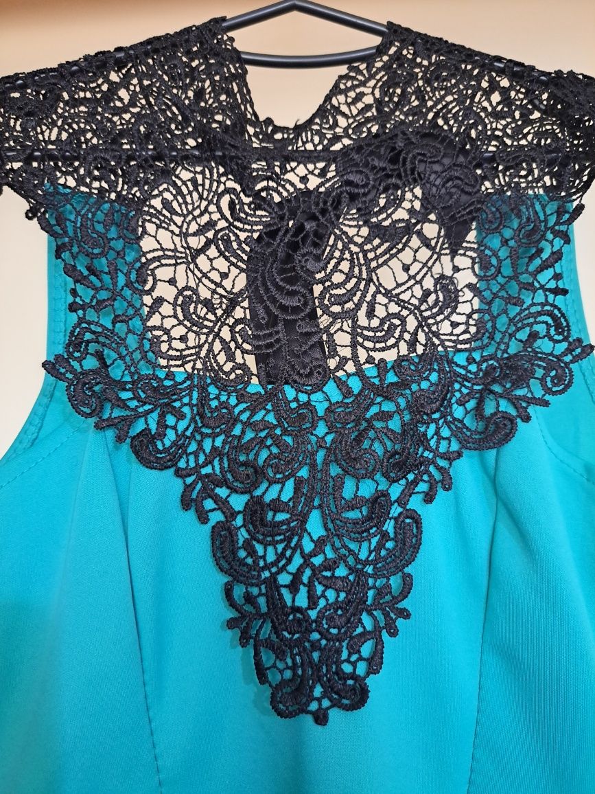 Top cerimónia azul