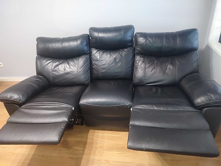 Sofá em pele em óptimo estado