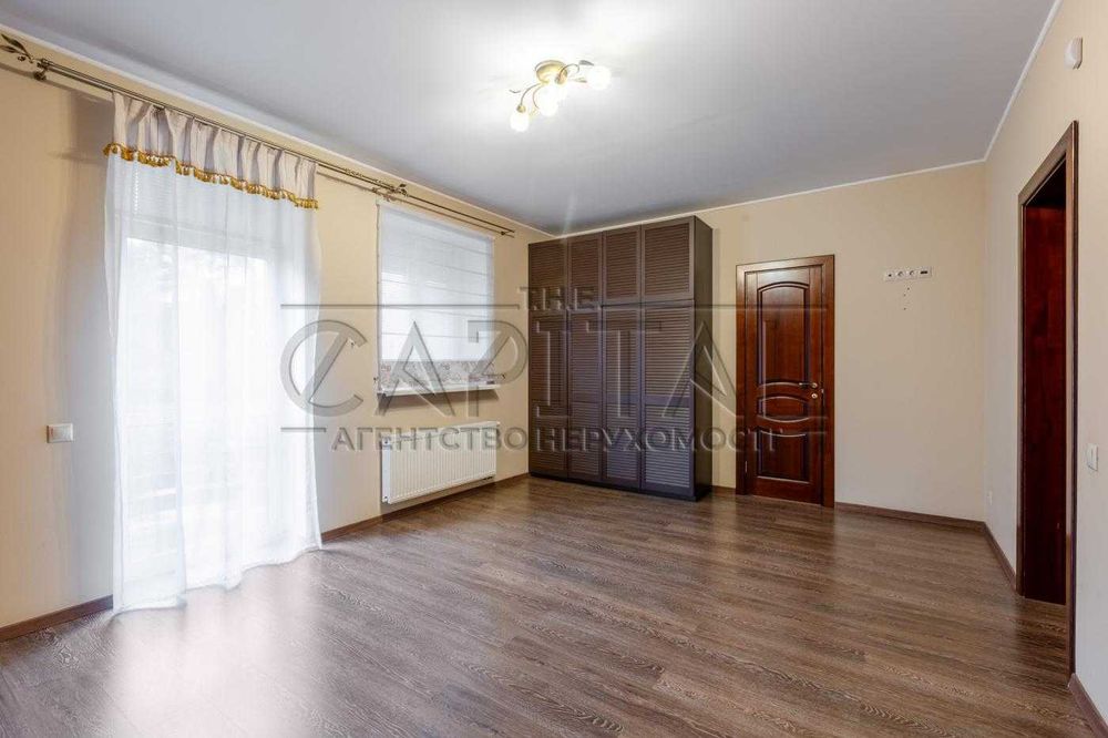 Чудовий триповерховий дуплекс 197м2 село Юрівка вул Горохівська