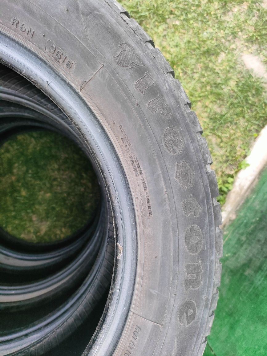 Продам зимову резину 205/60R16