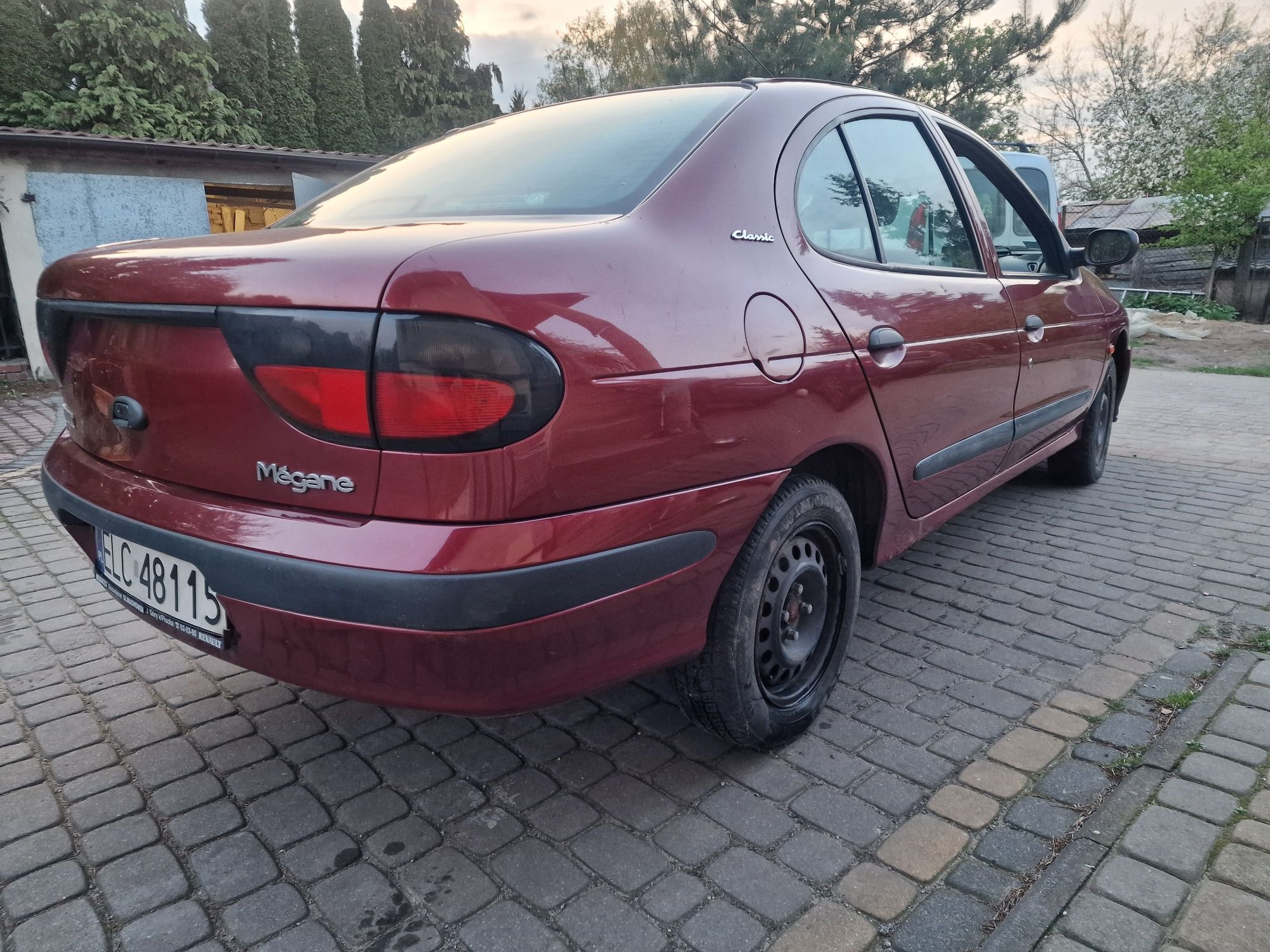 Renault megane 1.6 8v