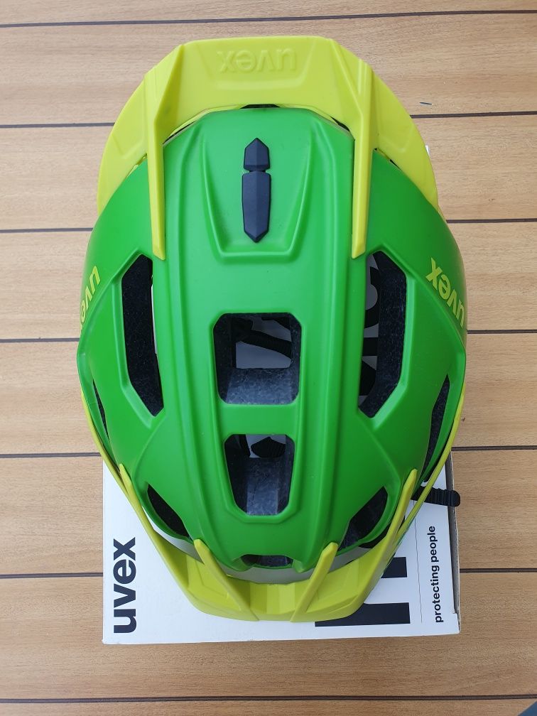 Kask rowerowy UVEX Quatro Pro