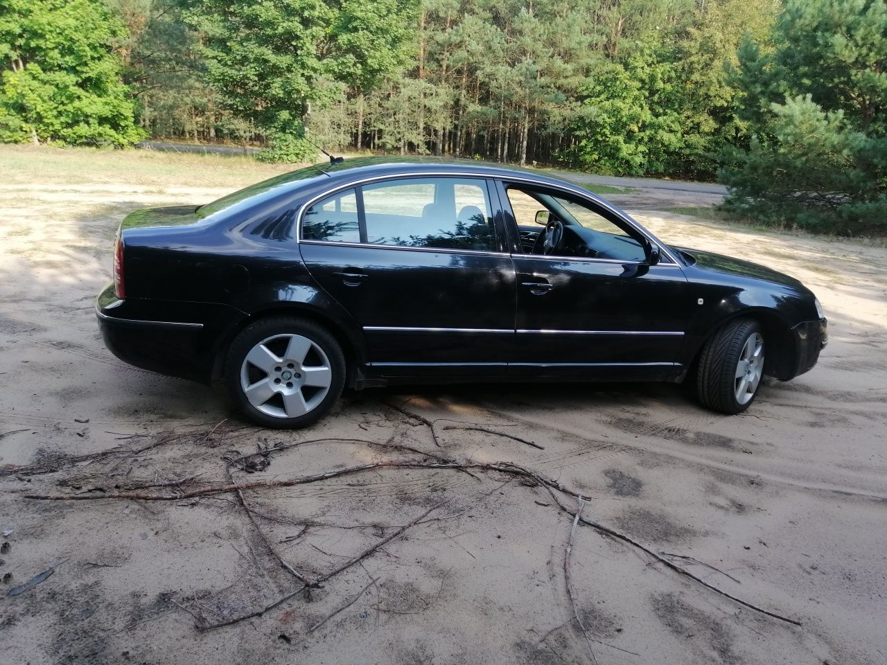 Śliczna skoda Superb 1 cała na części 2.8 V6 190KM automat