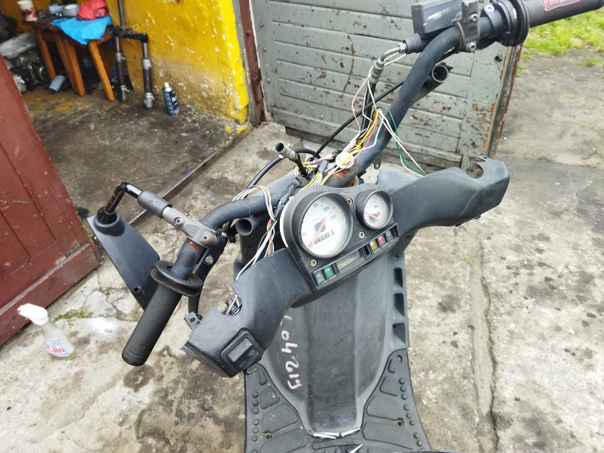 Cześći Gilera Starker
