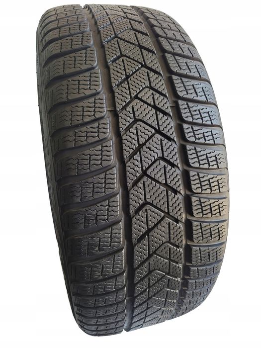 Pirelli winter sottozero 3 235/45 R18 98V 7.5mm