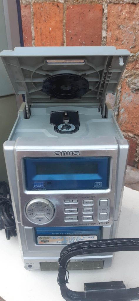 Wieża stereo Aiwa