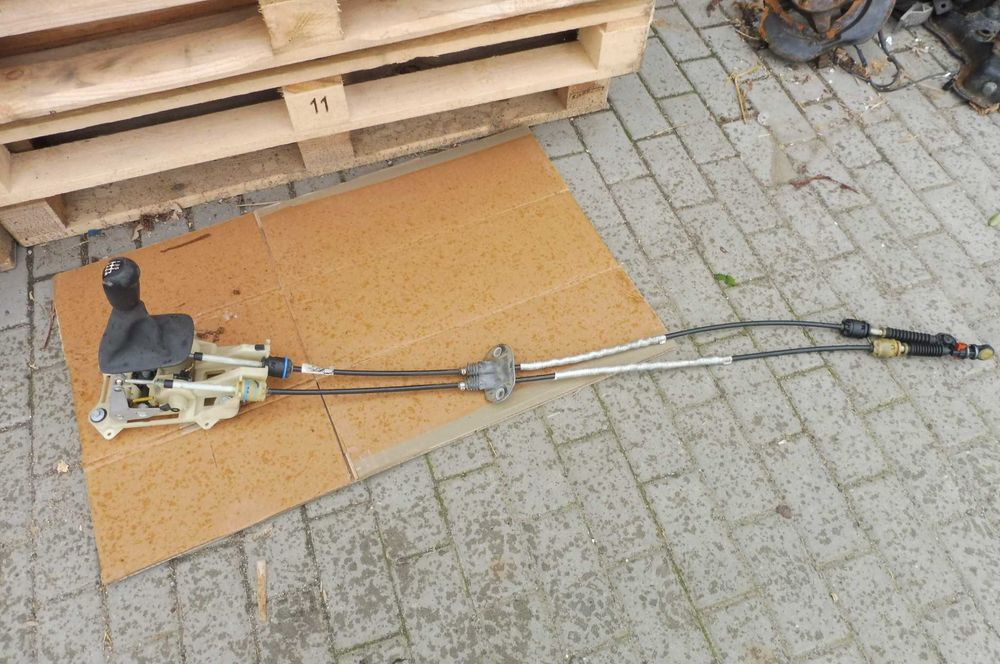 Wybierak biegów linki VOLVO V50 2.5T AWD  6 biegów