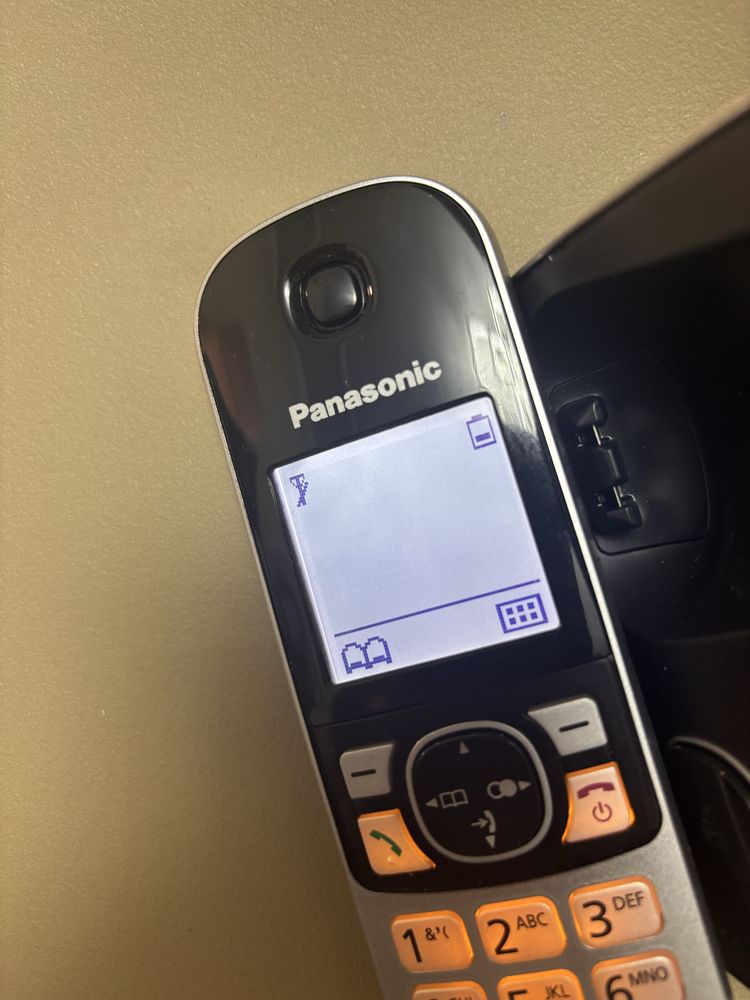 Радіотелефон PANASONIC KX-TG6811