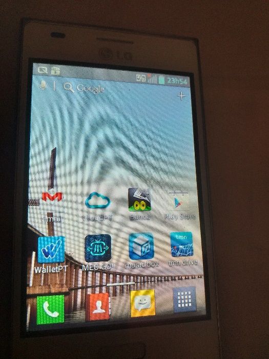 Smartphone LG E-610