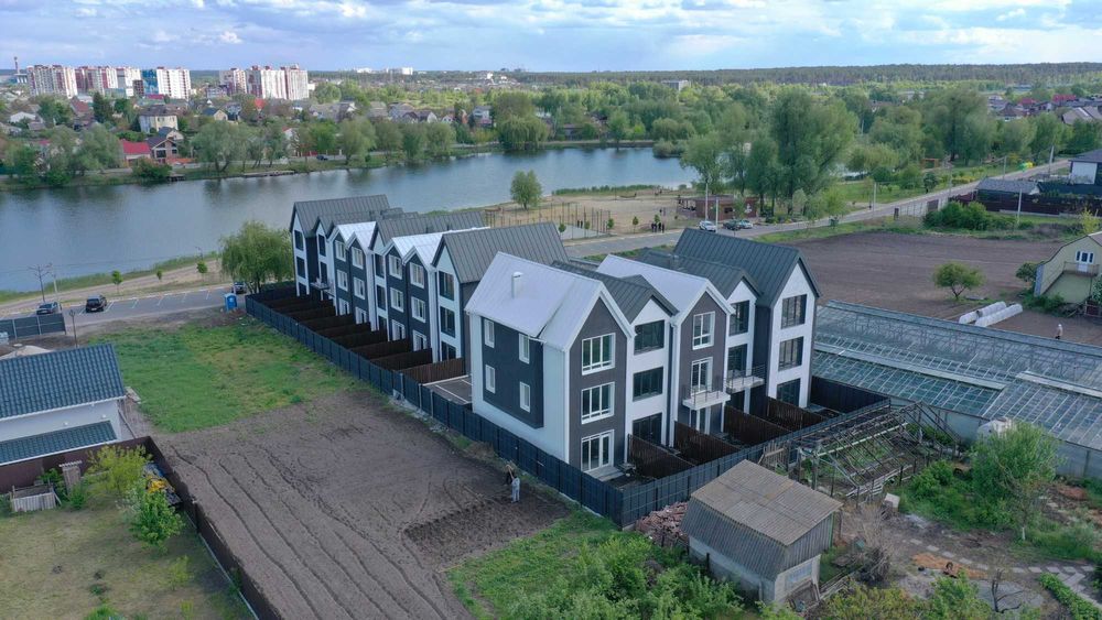 Таунхаус на березі озера 94 м2. Гостомель. Розтермінування