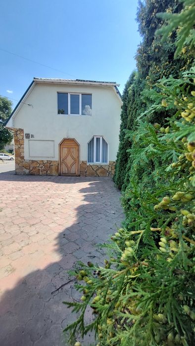 Оренда частини будинку. Вул.Покровська.