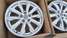 Oryginalne Felgi Aluminiowe AUDI Q5 Q3 17Cali 7J ET34