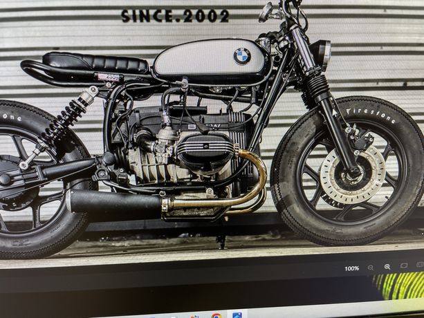 BMW R 45 cafe racer