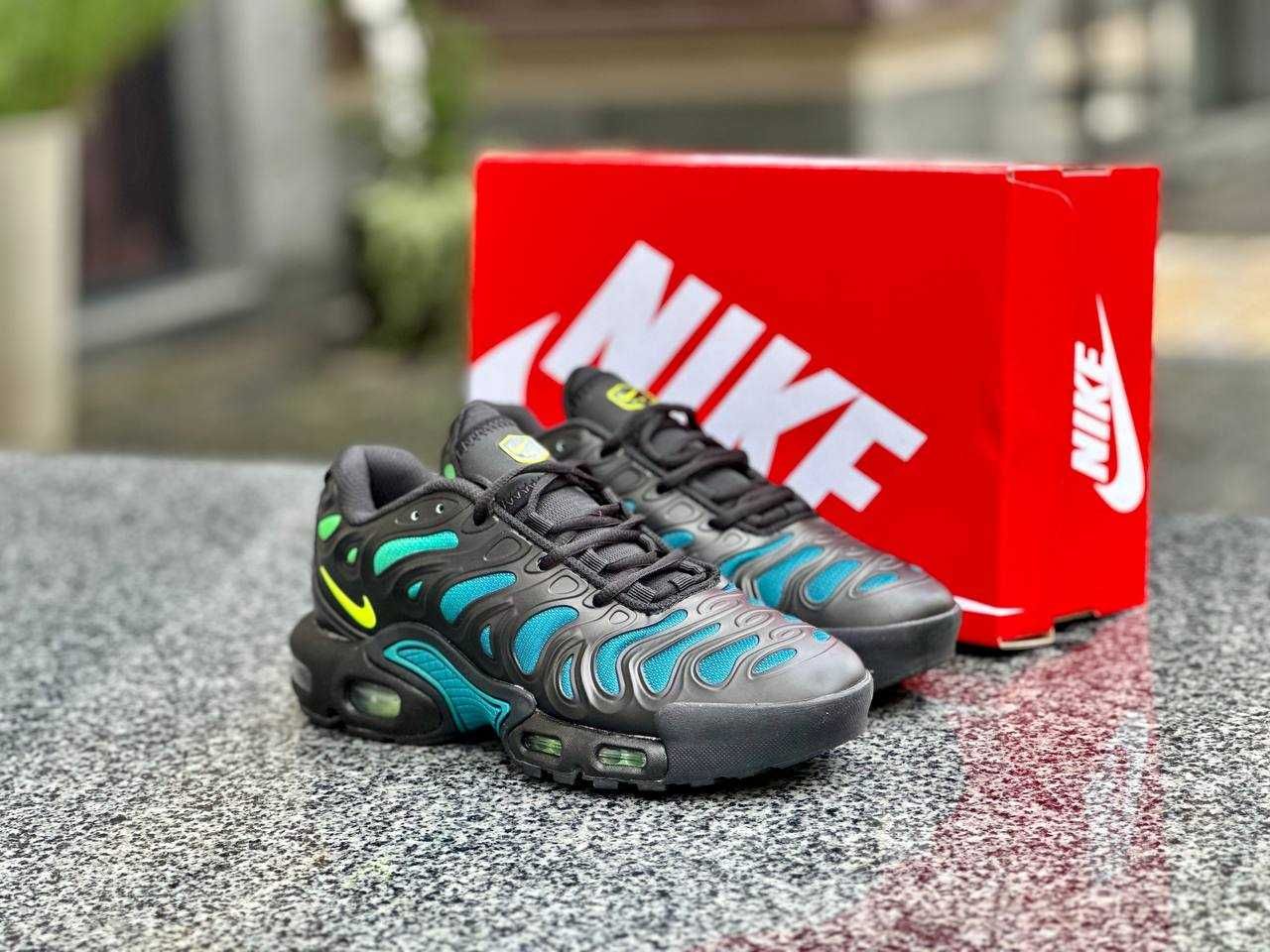 Nike Air Max TN Plus Drift Black White круті топ кросівки якість