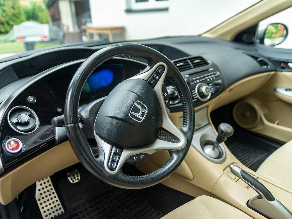 Honda Civic VIII 2005 1.8 i-VTEC Benzyna BOGATA WERSJA Executive