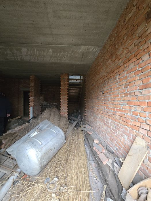 Новобудова двоповерховий будинок з гаражем – вигідна пропозиція