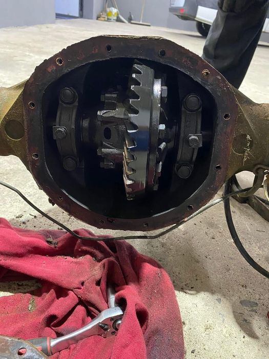 Задній міст FORD TRANSIT 2.5