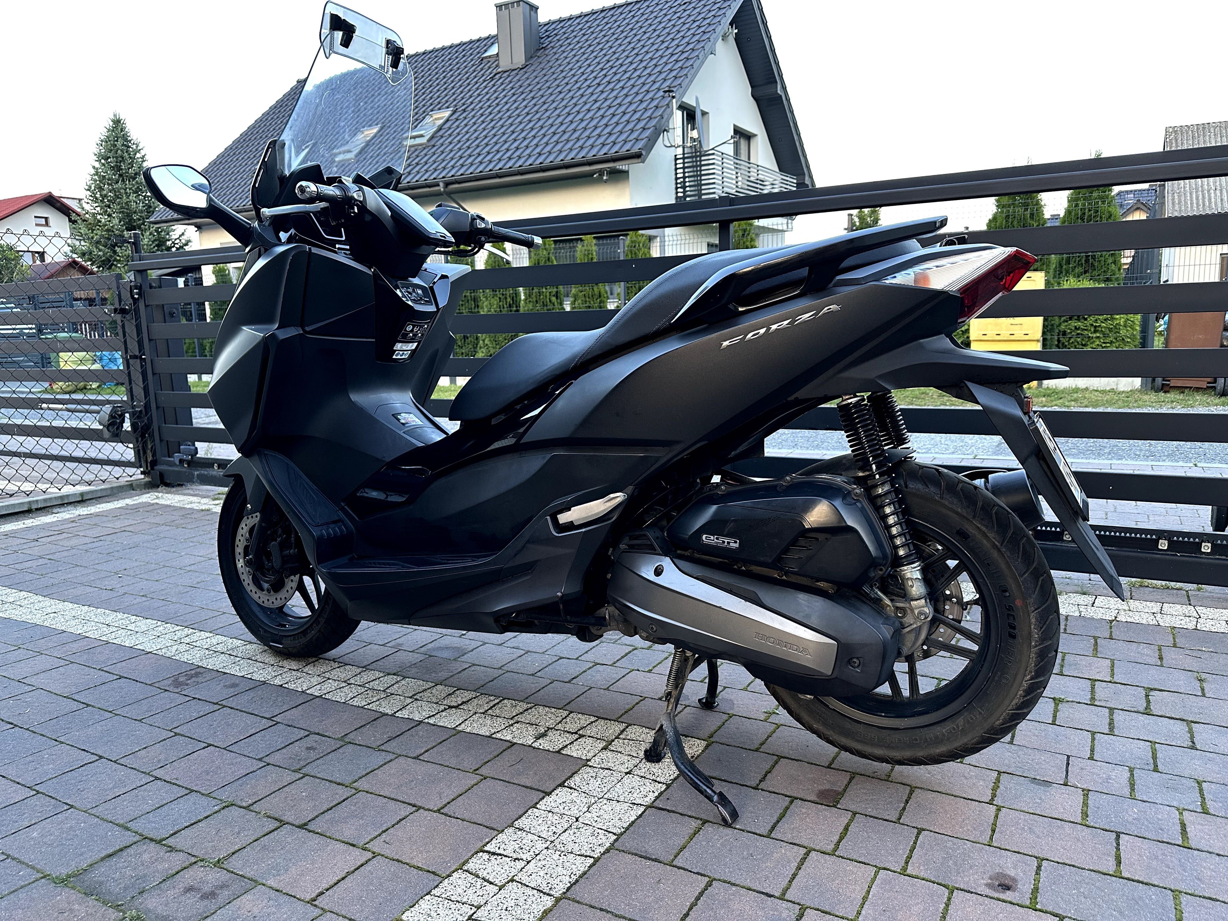 Honda Forza 125 cm Ubezpieczenie Przegląd do 2026 KAT B