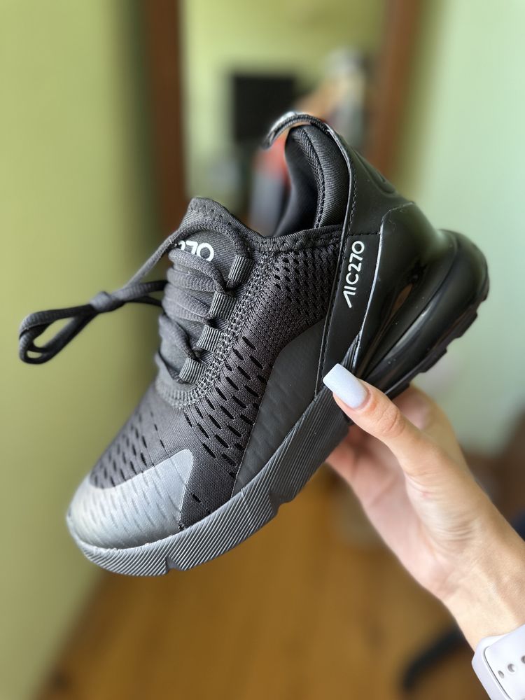 Кросовки женские Nike Air Max 270