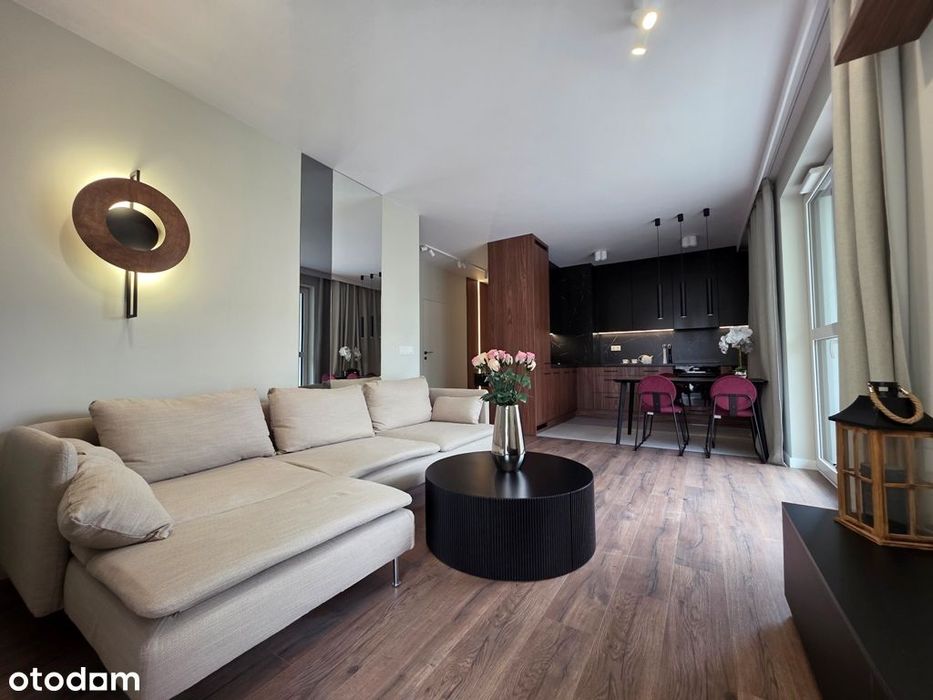 M-3 APARTAMENT Maratońska 49 z dużum balkonem!!!