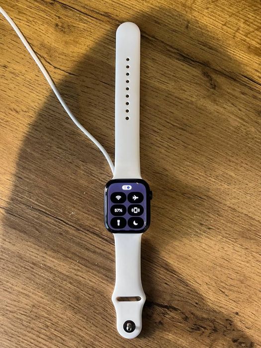 Apple watch series 9  45mm GPS, терміново