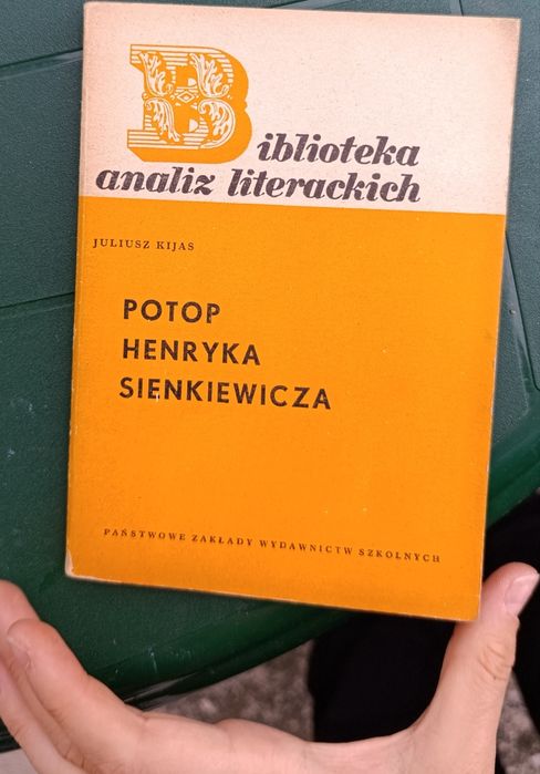 Zestaw 31 mini książę z Biblioteki analiz literackich