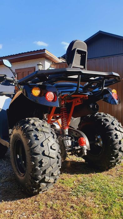 Продам квадроцикл на повному бойовому ходу