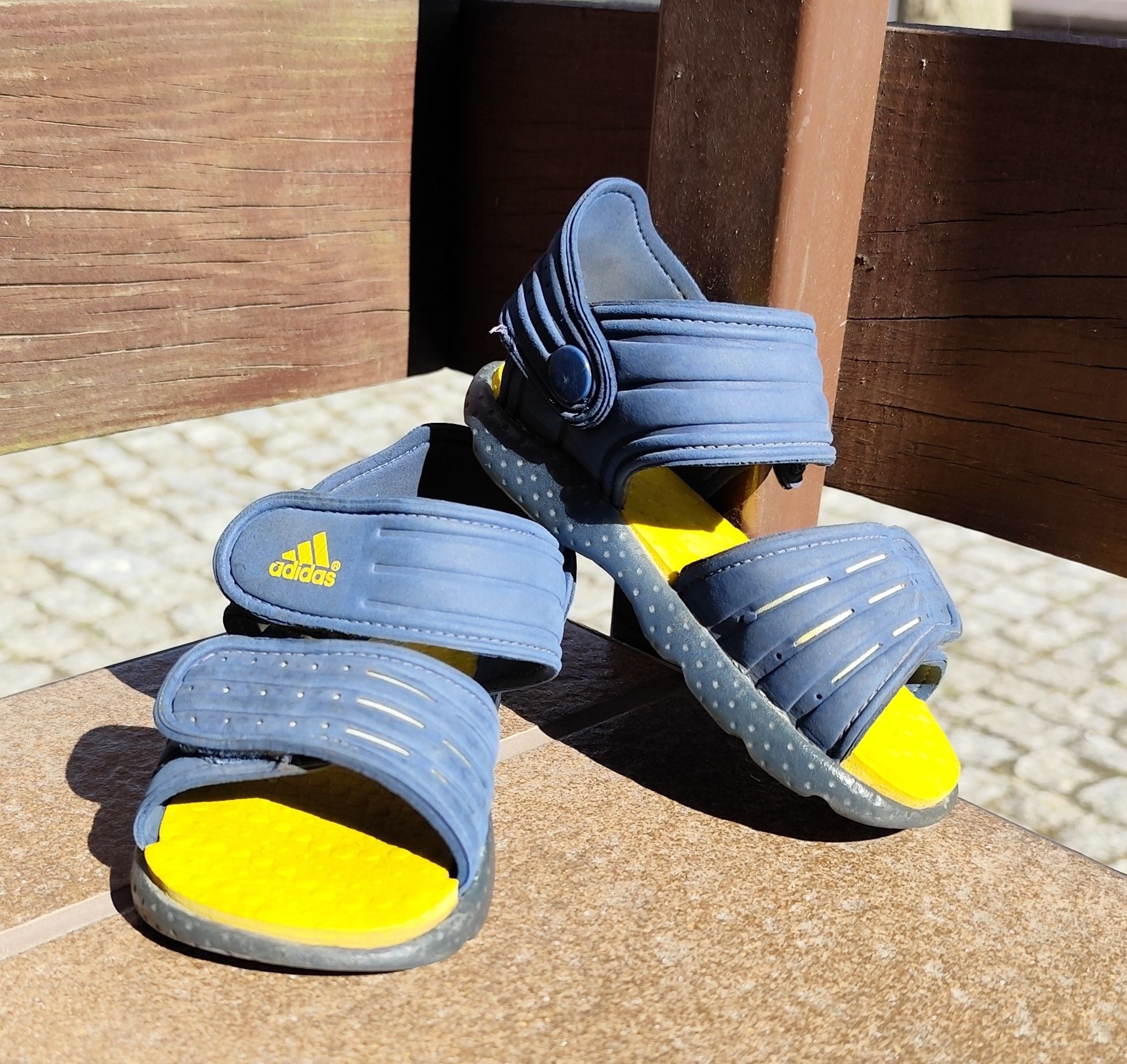 Sandały do wody Adidas 25