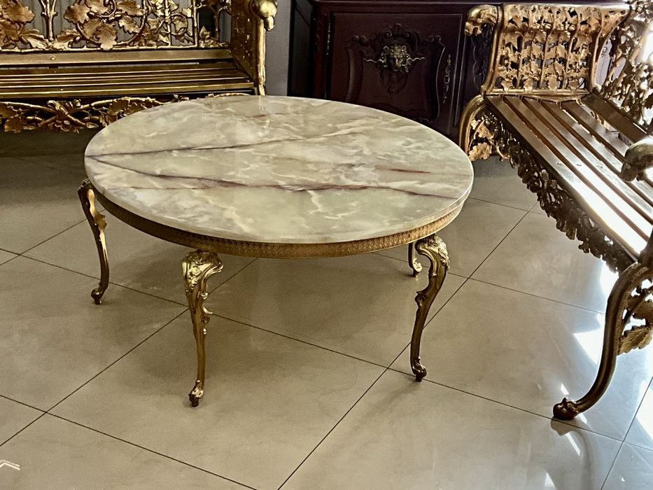 Стіл масивний бронзовий з масивним оніксом.Франція