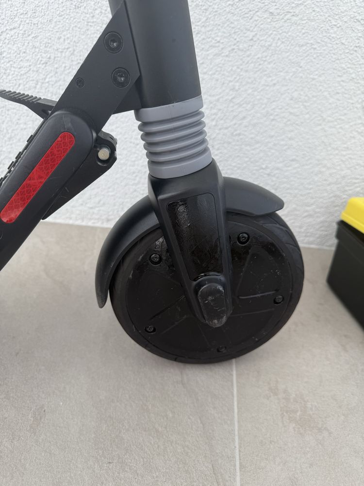 електро самокат Ninebot by Segway ES1