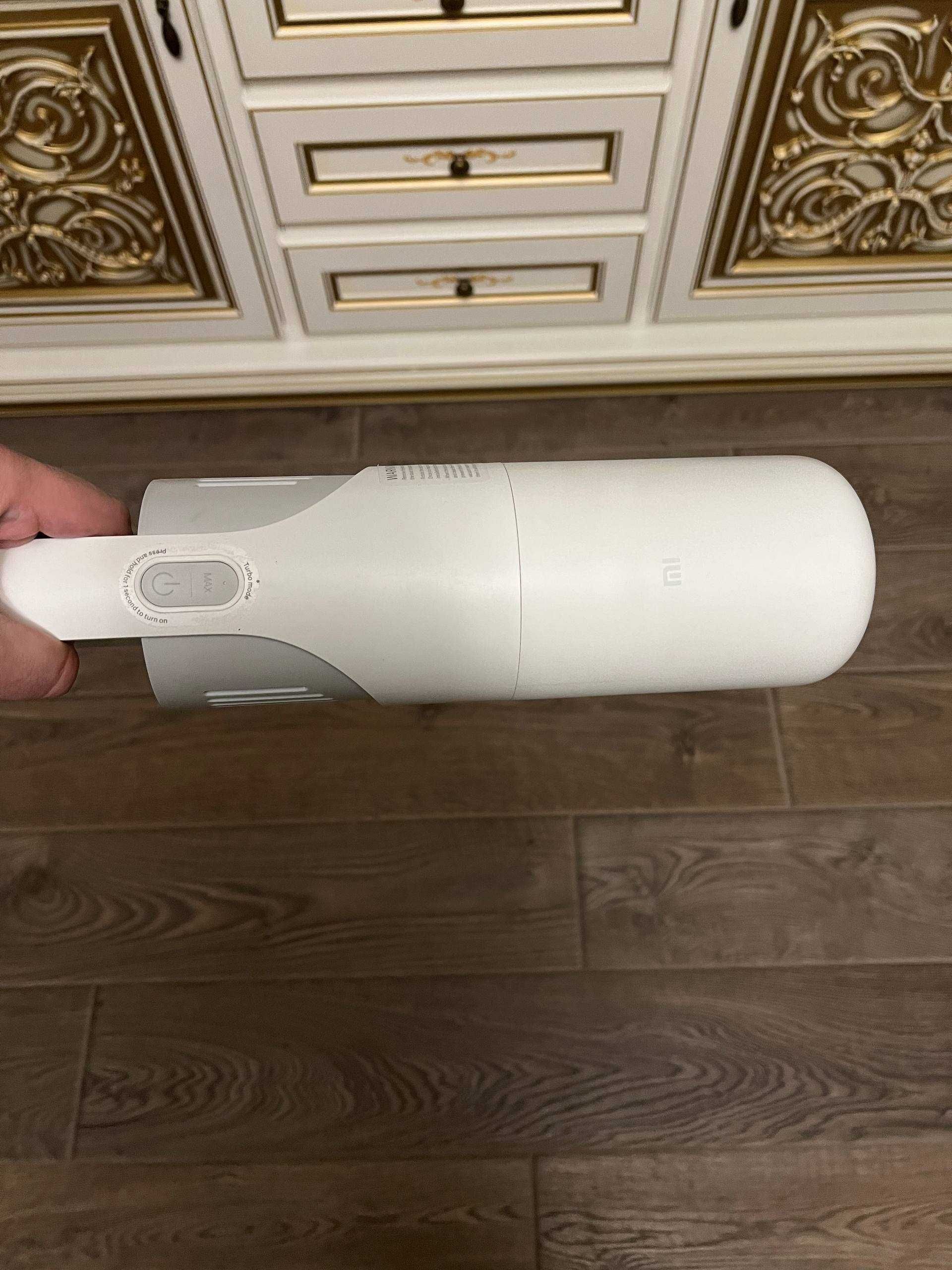 Якісний! Акамуляторний вертикальний пилосос Xiaomi 220W